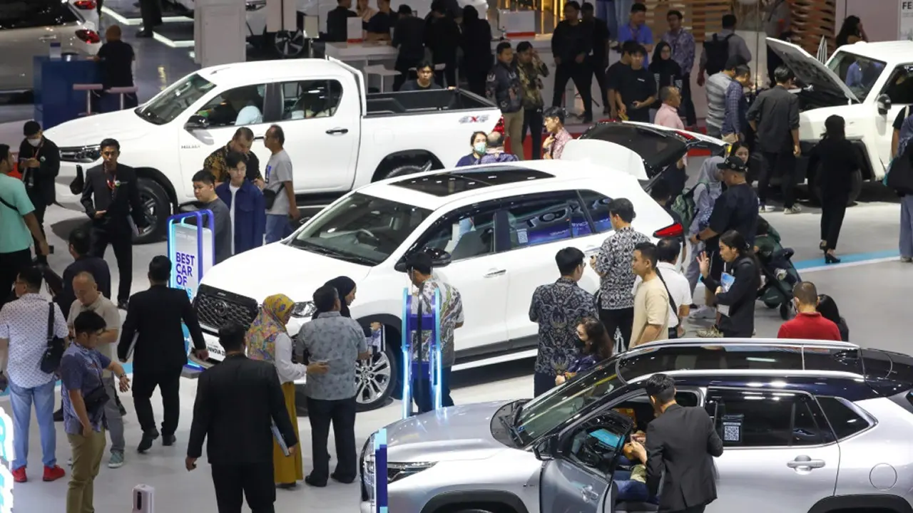 Ekonomi Indonesia Lesu, Penjualan Mobil Juga Tertekan