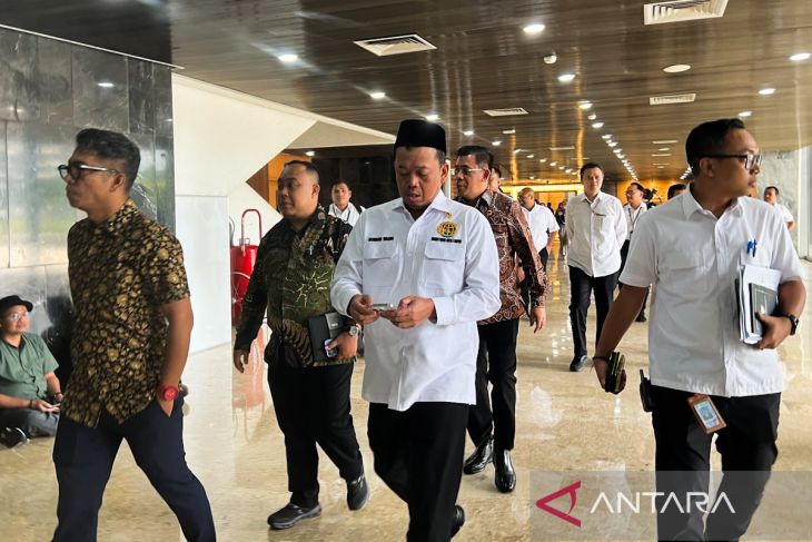 Menteri ATR Percepat Sertifikasi Tanah Wakaf dan Rumah Ibadah