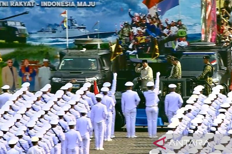 Prabowo Ajak TNI Terus Beradaptasi dengan Era Modern