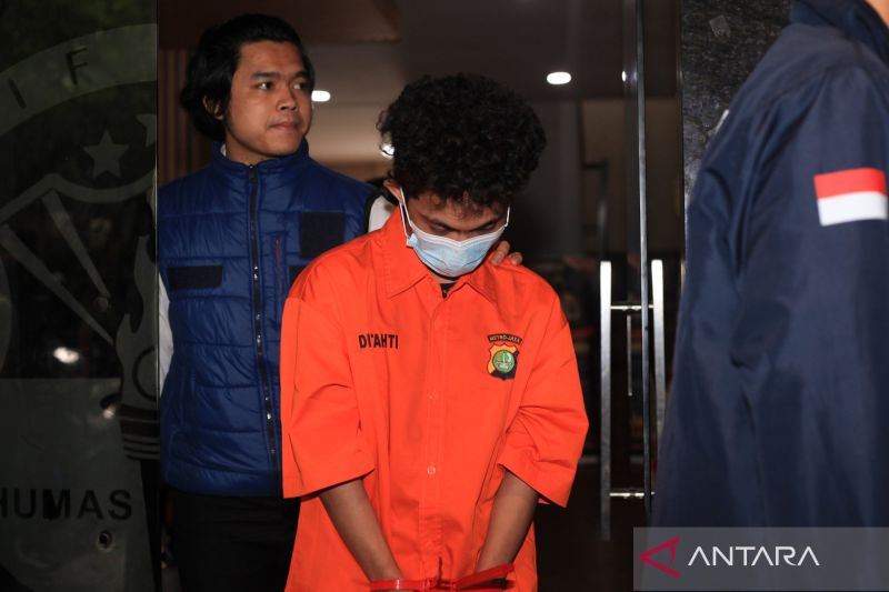 Polisi Amankan WFT, Tersangka di Balik Bjorka Si Peretas